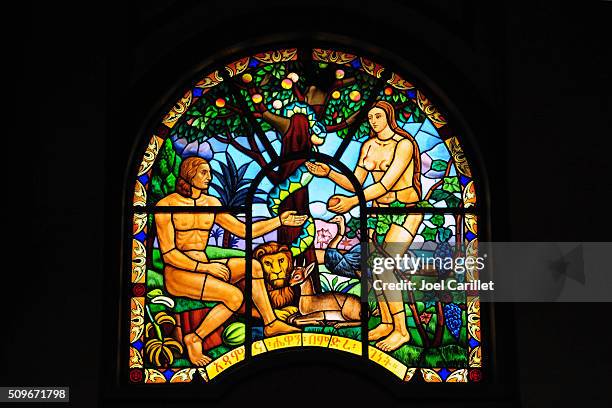 adam and eve in stained glass - ethiopia - adam eve stockfoto's en -beelden