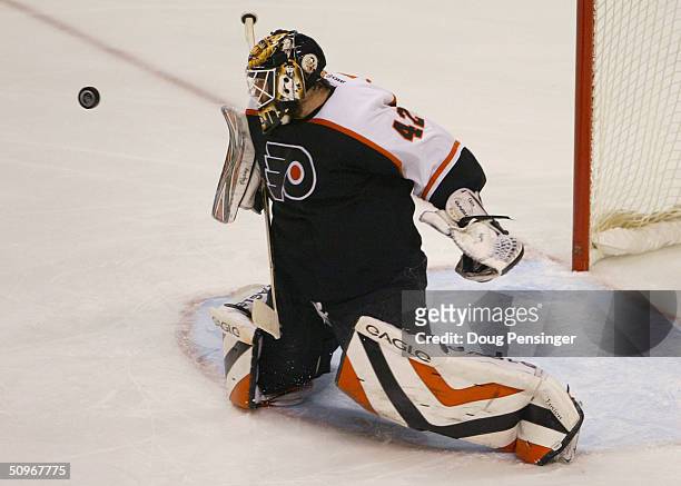 Goalie Robert Esche of the Philadelphia Flyers protects the net from the Tampa Bay Lightning in Game six of the 2004 NHL Eastern Conference Finals at...