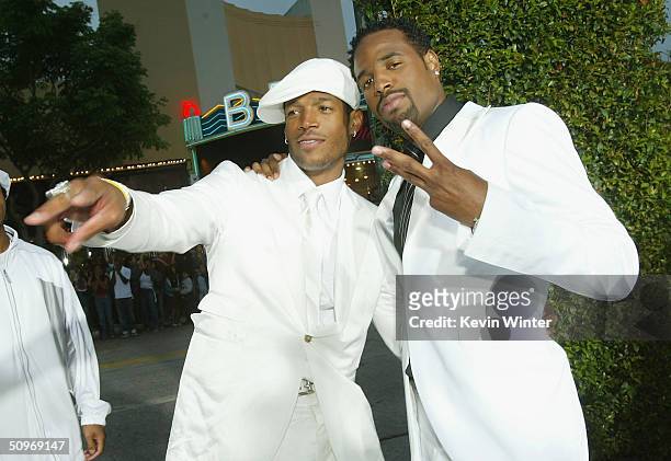 Actors Marlon Wayans and Shawn Wayans arrive at the premiere of Revolution Studio's and Columbia Picture's "White Chicks" at the Village Theatre on...