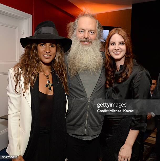 Mourielle Herrera, honoree Rick Rubin and recording artist Lana Del Rey pose during the P&E Wing Event honoring Rick Rubin at The Villiage Studios on...