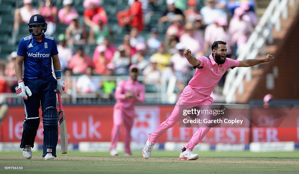 South Africa v England - 4th Momentum ODI