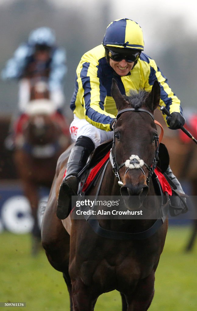 Kempton Races