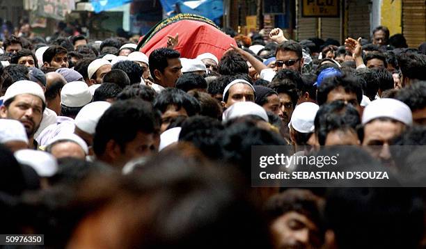 Shamim Raza 18 Mumbra Location Stock Photos, High-Res Pictures, and Images - Getty ...