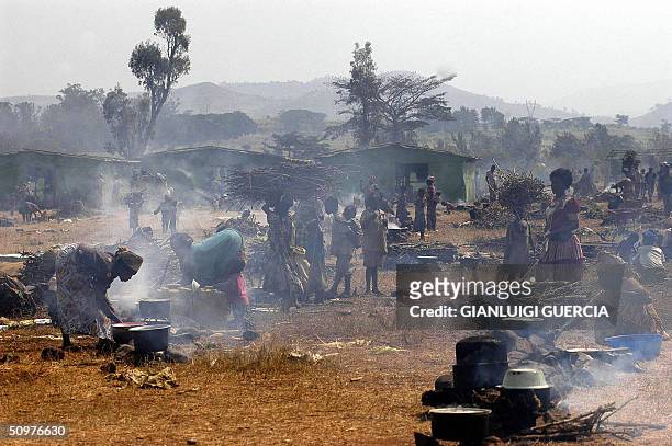 Congolese refugees are pictured at the Refugee camp in the Burundian town of Rugombo, 19 June 2004, 20 km far from the Congolese border. Almost...