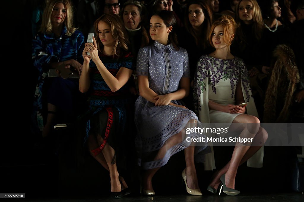 Tadashi Shoji - Front Row - Fall 2016 New York Fashion Week: The Shows