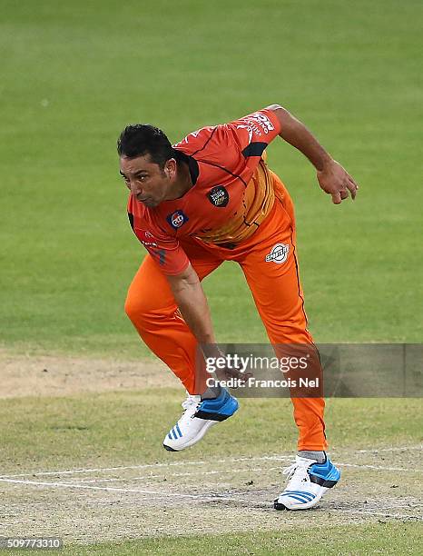 Azhar Mahmood of Virgo Super Kings bowls during the Oxigen Masters Champions League Semi Final match between Leo Lions and Virgo Super Kings at Dubai...