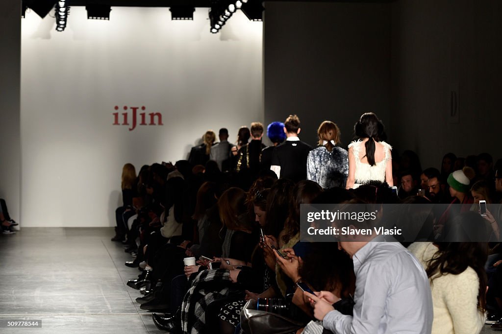 IiJin - Runway - Fall 2016 New York Fashion Week