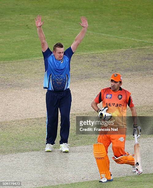 Scott Styris of Leo Lions celebrates the wicket of Hasan Raza of Virgo Super Kings during the Oxigen Masters Champions League Semi Final match...