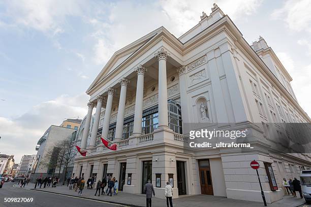 royal opera house london - royal opera house londra foto e immagini stock