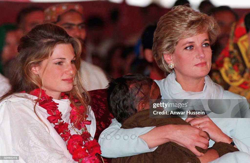 FILE PHOTO:  Imran And Jemima Khan Divorce