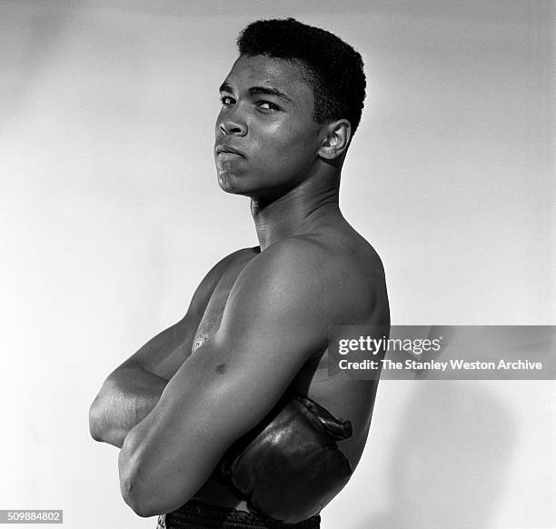 Cassius Clay, 20 year old heavyweight contender from Louisville, Kentucky poses for the camera on May 17, 1962 in Bronx, New York.