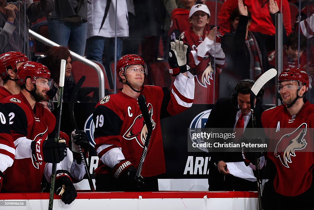 Calgary Flames v Arizona Coyotes