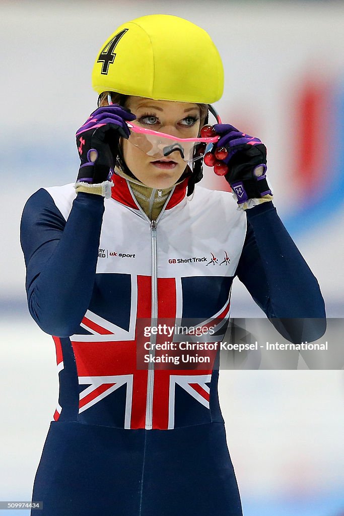 ISU World Cup Short Track Speed Skating Dordrecht - Day 2