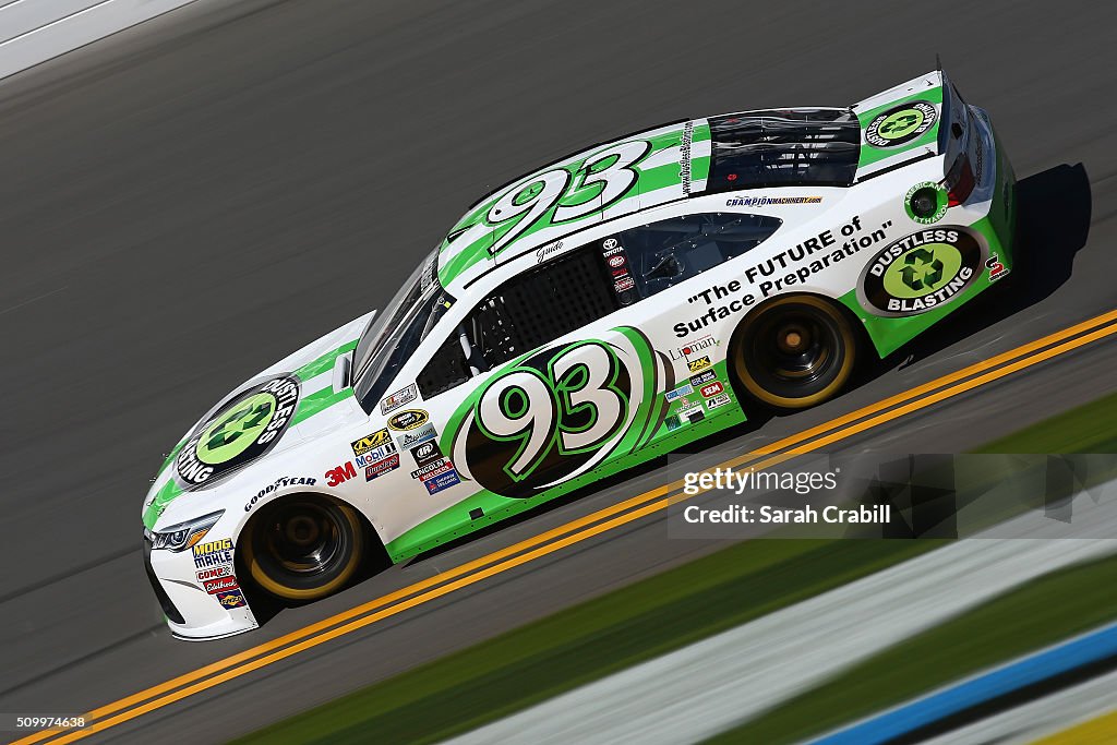 NASCAR Sprint Cup Series Daytona 500 - Practice