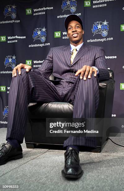 The Orlando Magic's first overall pick of the 2004 NBA Draft, Dwight Howard, meets with the media during a press conference at TD Waterhouse Centre...