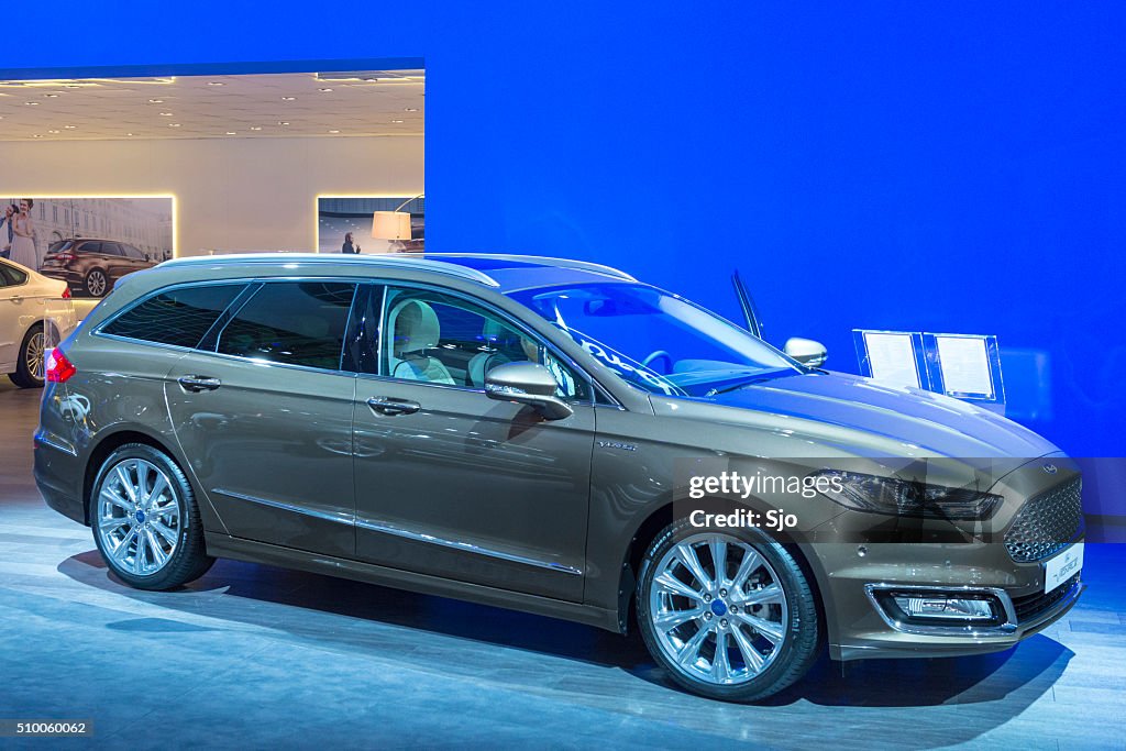 Ford Mondeo Wagon Vignale estate car
