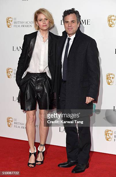 Sunrise Coigney and Mark Ruffalo attend the Lancome BAFTA nominees party at Kensington Palace on February 13, 2016 in London, England.