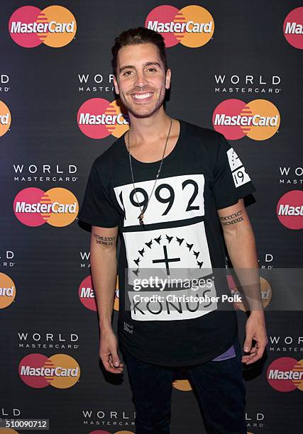 Singer Nick Fradiani poses with TJX Rewards Platinum MasterCard Card holders at the MasterCard Lounge at Westwood One Backstage on February 13, 2016...