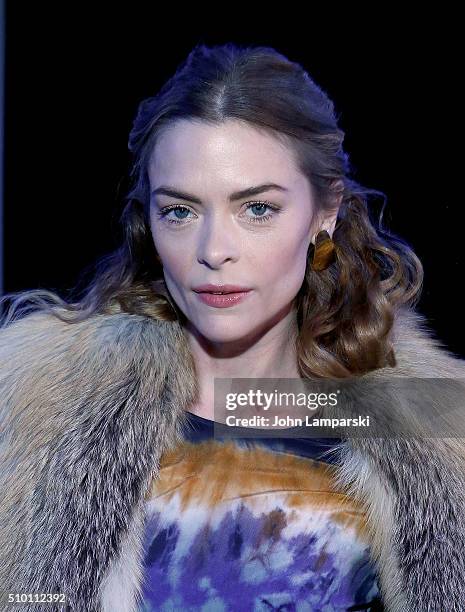 Jaime King attends Altuzarra show during the Fall 2016 New York Fashion Week on February 13, 2016 in New York City.