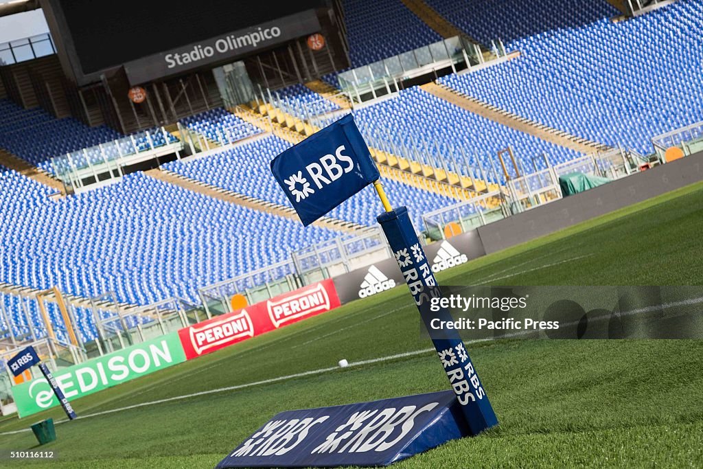 Captain's Run of the Italian Rugby Team at Olimpic Stadium (...