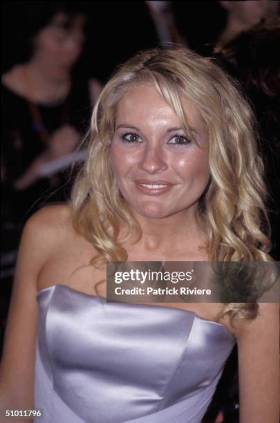 ACTRESS BELINDA EMMETT AT LOGIES 99 CROWN CASINO MELBOURNE,AUSTRALIA.