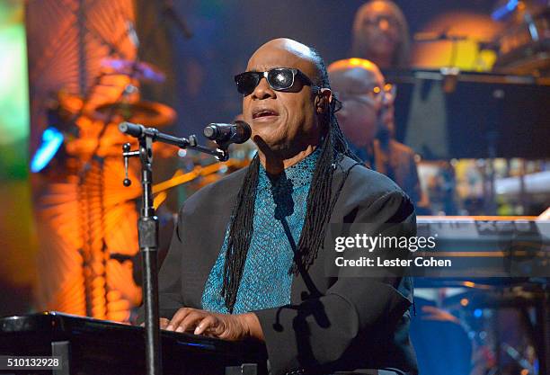 Singer Stevie Wonder performs onstage during the 2016 MusiCares Person of the Year honoring Lionel Richie at the Los Angeles Convention Center on...