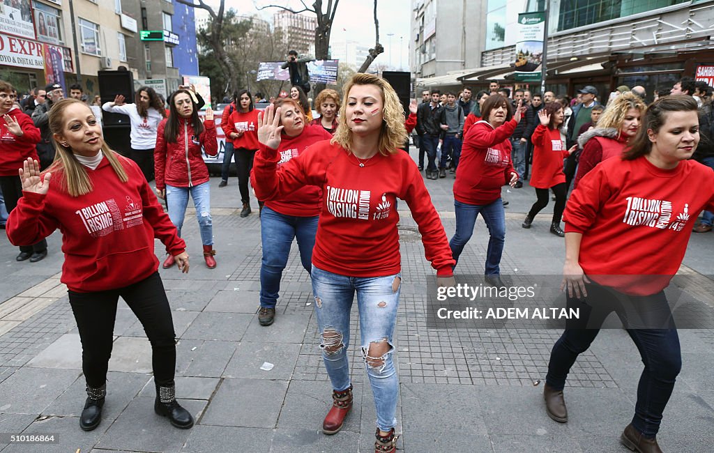 TURKEY-WOMEN-RIGHTS-VIOLENCE-DEMO