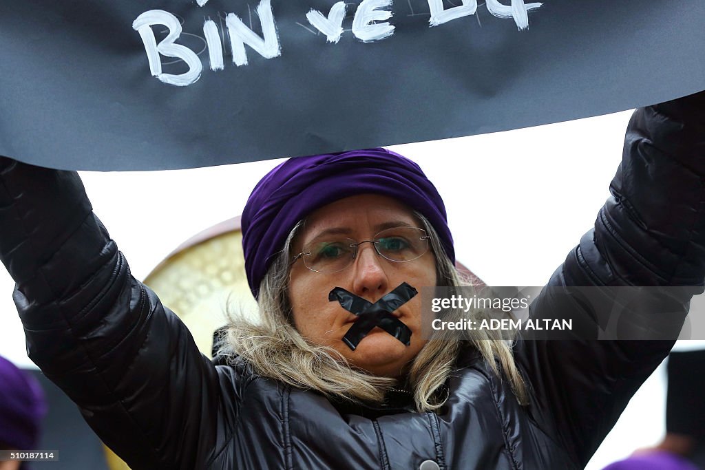 TURKEY-WOMEN-RIGHTS-VIOLENCE-DEMO