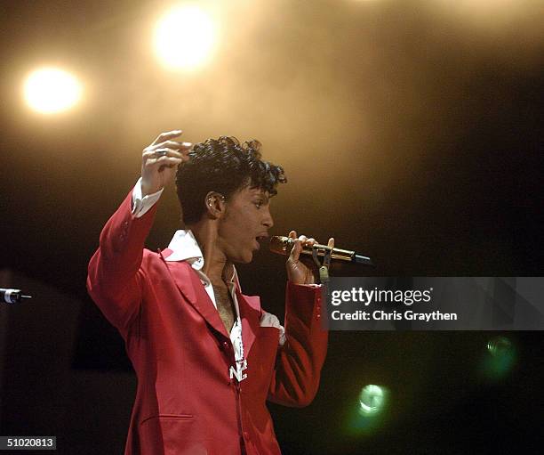 Prince performs at the 10th Anniversary Essence Music Festival at the Superdome on July 2, 2004 in New Orleans, Louisiana.