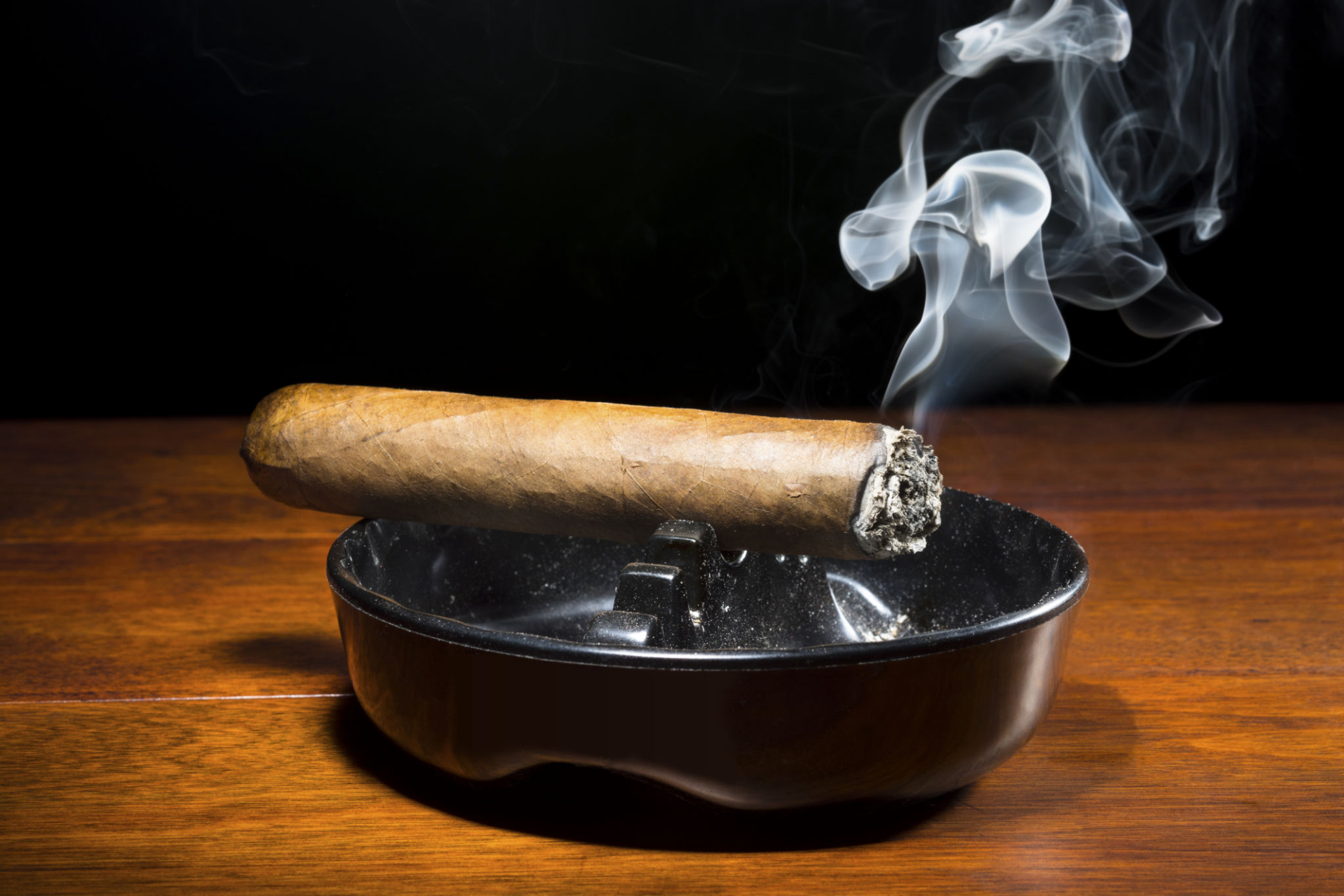 cigar ashtray