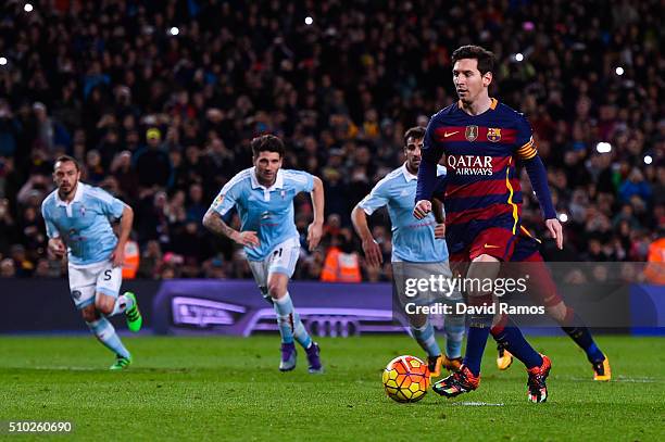 Lionel Messi of FC Barcelona passes to his teammate Luis Suarez of FC Barcelona from the penalty spot to scores his team's fourth goal during the La...