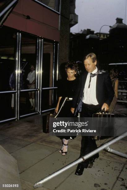 LINDY AND MICHAEL CHAMBERLAIN OUTSIDE THE COURT IN SYDNEY. .