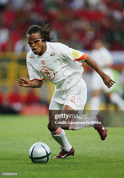 Edgar Davids of Holland in action during the UEFA Euro 2004, Semi Final match between Portugal and Holland at the Jose Alvalade Stadium on June 30,...