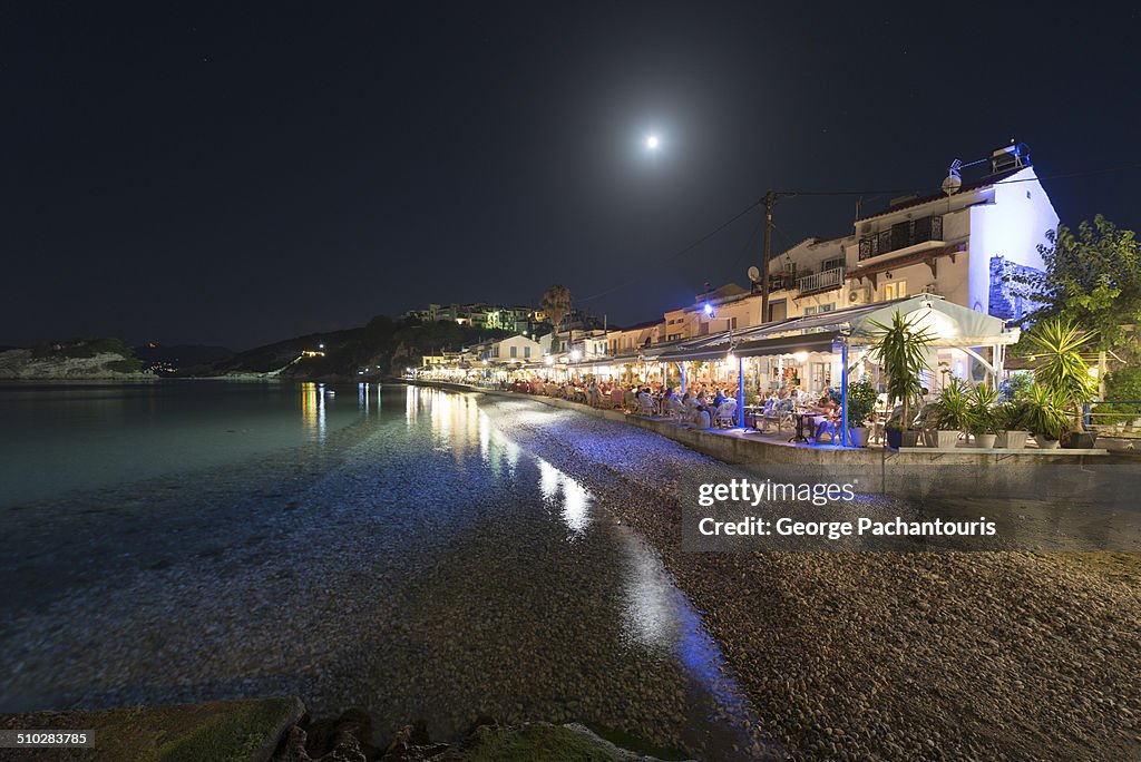 Night lights in the town of Kokkari.