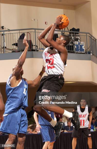Dorell Wright of the Miami Heat shoots against the Washington Wizards during a game at the Pepsi Pro Summer League at the RDV Sportsplex on July 6,...