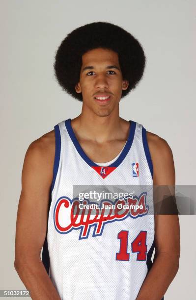 Shaun Livingston of the Los Angeles Clippers poses for a portrait during the Clippers draft press conference at Staples Center on June 30, 2004 in...