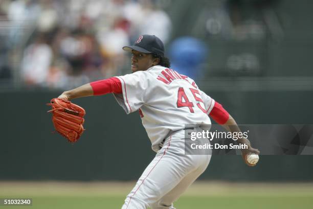 Pedro Martinez of the Boston Red Sox pitches during the MLB game against the San Francisco Giants at SBC Park on June 19, 2004 in San Francisco,...