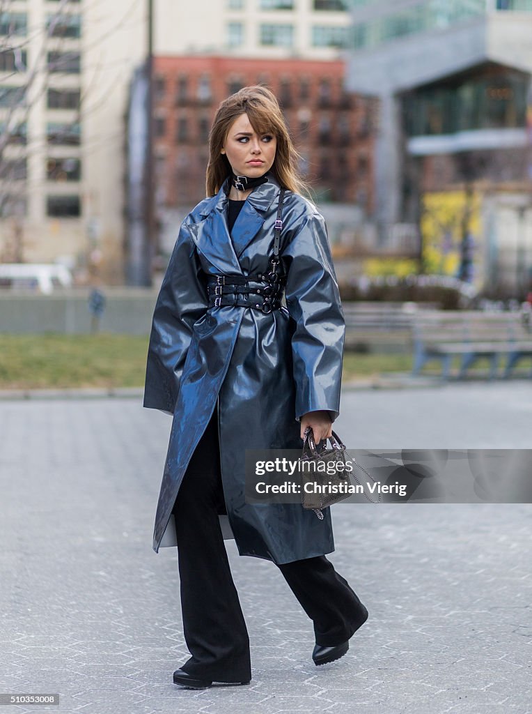 Street Style - Day 3 - New York Fashion Week: Women's Fall/Winter 2016