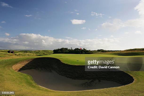 The green and bunkers on the par 3 4th hole on the Royal Liverpool Golf Course, on June 10, 2004 in Hoylake, England.