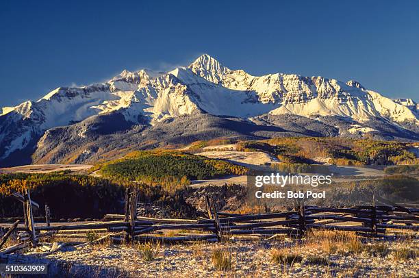 mt wilson from last dollar rd - mt wilson colorado fotografías e imágenes de stock