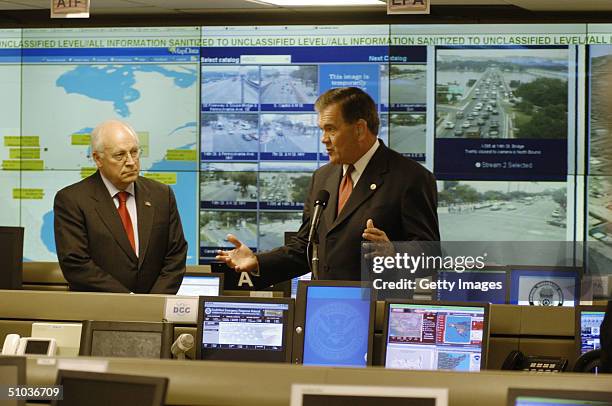 Tom Rdige Target Tom Bahler Photos and Premium High Res Pictures - Getty Images