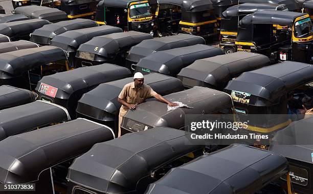 Auto Rickshaw Drivers Go On One Day Strike In Mumbai Photos and Premium ...