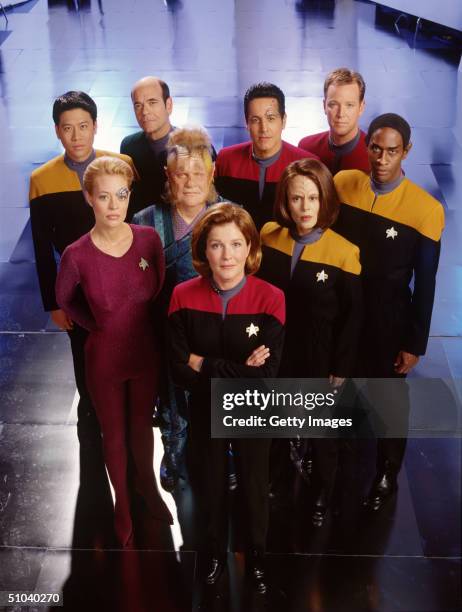 Cast Members Of The United Paramount Network's Sci-Fi Television Series "Star Trek: Voyager." Pictured: Kate Mulgrew, Jeri Ryan, Ethan Phillips,...