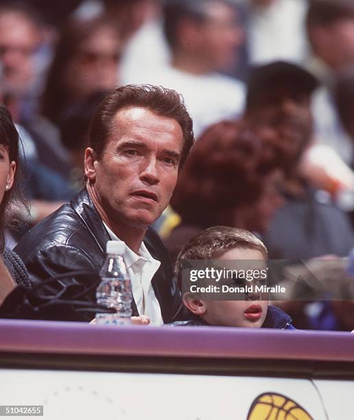 484 Arnold Schwarzenegger 2000 Stock Photos, High-Res Pictures, and