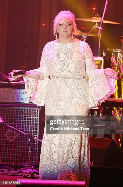 Elle King performs onstage during the 2016 Pre-GRAMMY Gala and Salute to Industry Icons held at The Beverly Hilton Hotel on February 14, 2016 in...