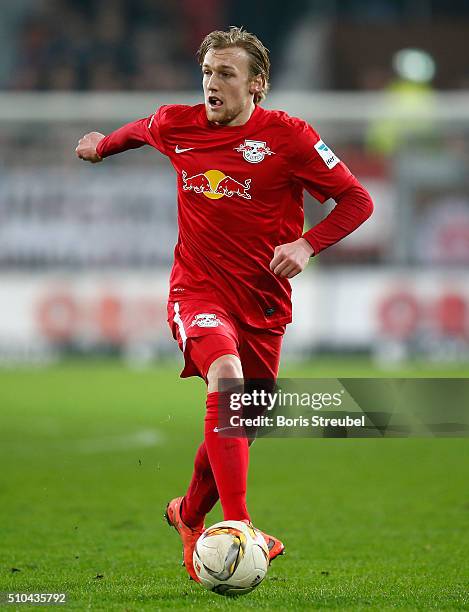 Emil Forsberg of Leipzig runs with the ball during the Second Bundesliga match between FC St. Pauli and RB Leipzig at Millerntor Stadium on February...