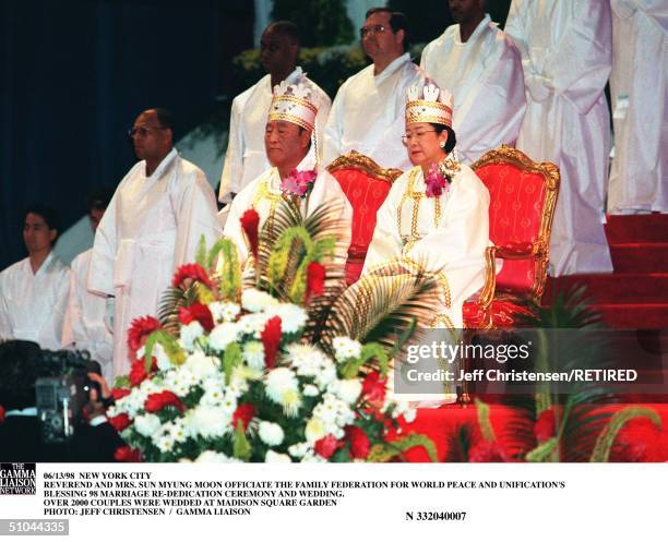 Marriage Reverant Moon Rev Sun Myung Moon Photos and Premium High Res Pictures - Getty Images