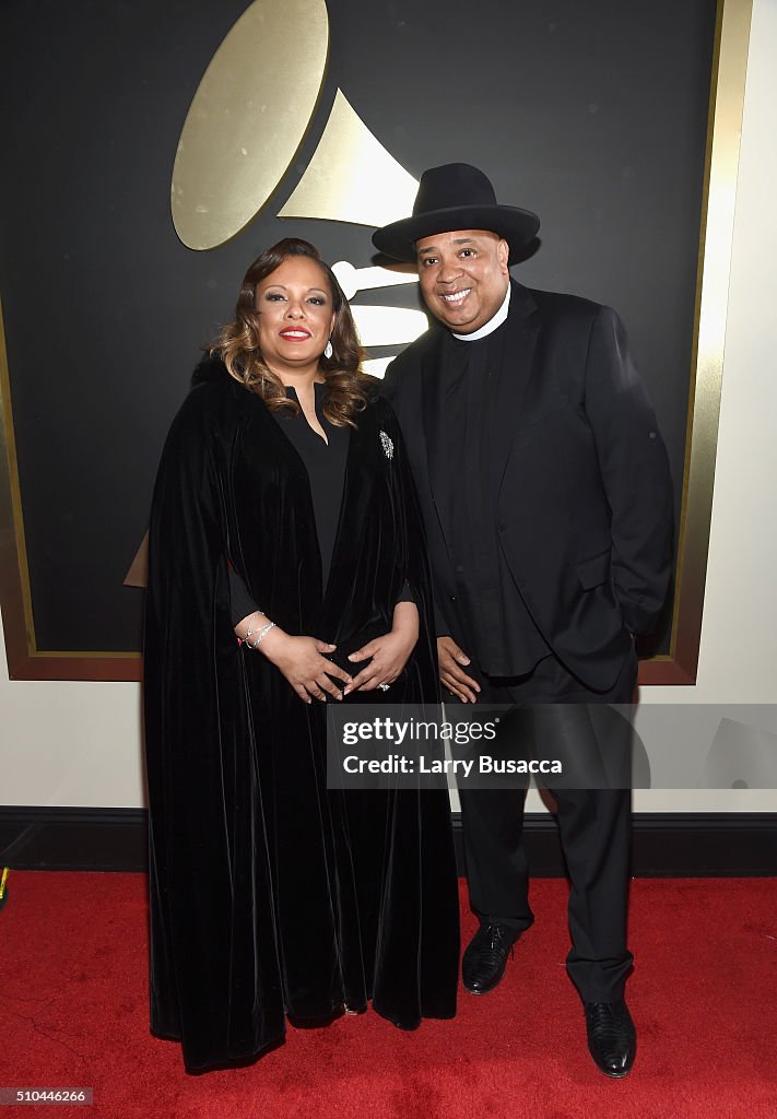 The 58th GRAMMY Awards - Red Carpet