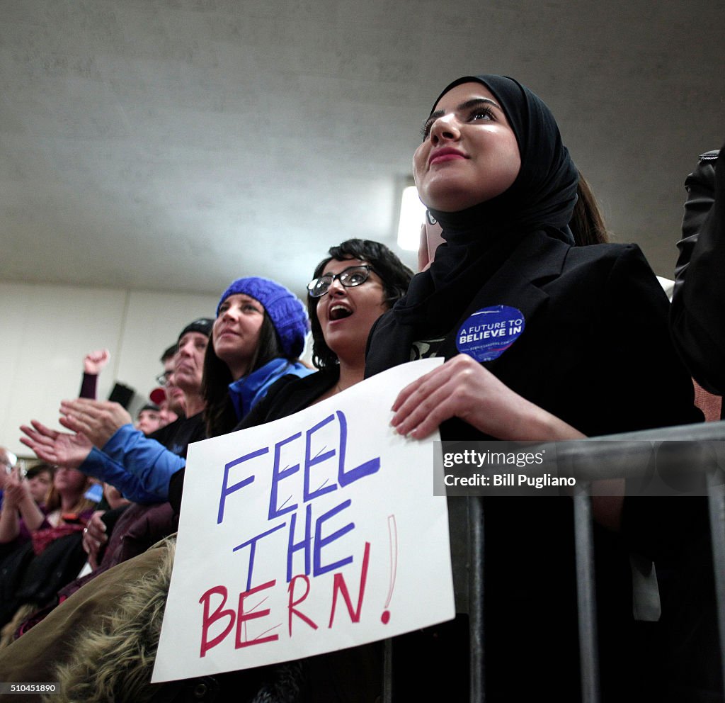 Bernie Sanders Campaigns In Michigan