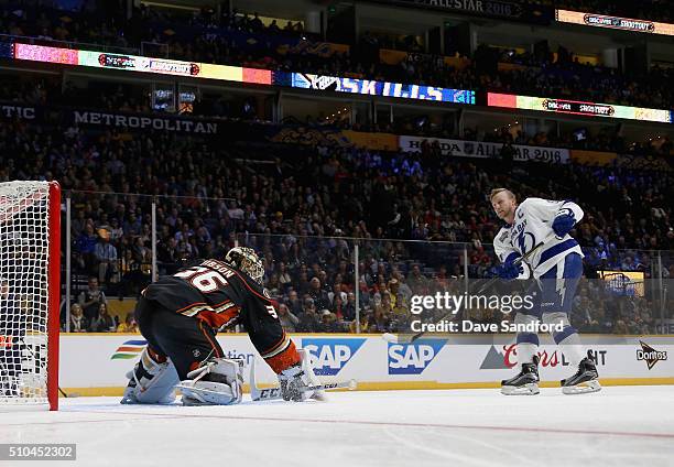 Steven Stamkos of the Tampa Bay Lightning competes in the Discover NHL Shootout against goaltender John Gibson of the Anaheim Ducks during 2016 Honda...